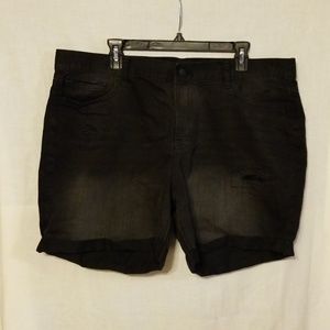 Old Navy Size 16 Black Denim Boyfriend Shorts